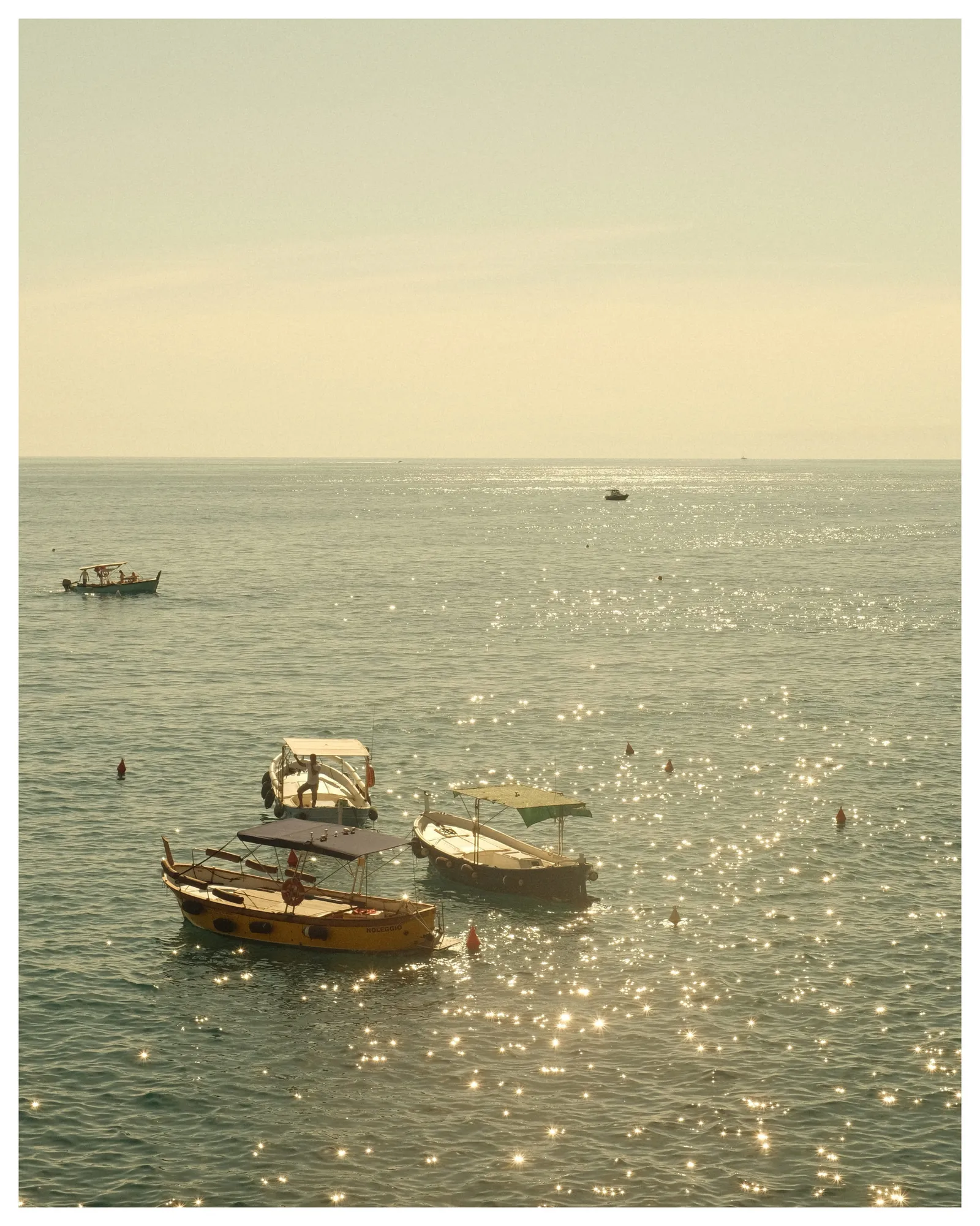 Mediterranean sea, boats along the Italian coast, Italian Summer Fujifilm recipe