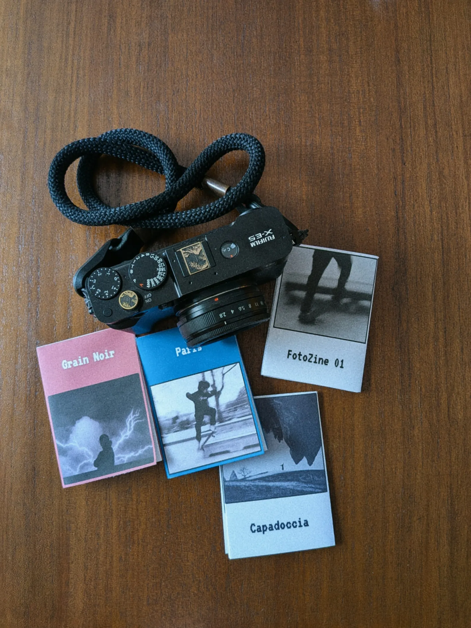 Fujifilm X-E5 and 4 mini zines - FotoZine Lab