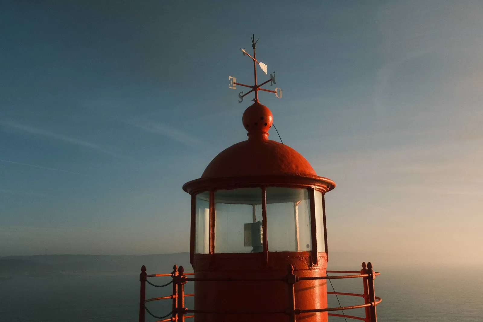Nazaré: A Photographer's Day Trip to the Big Waves