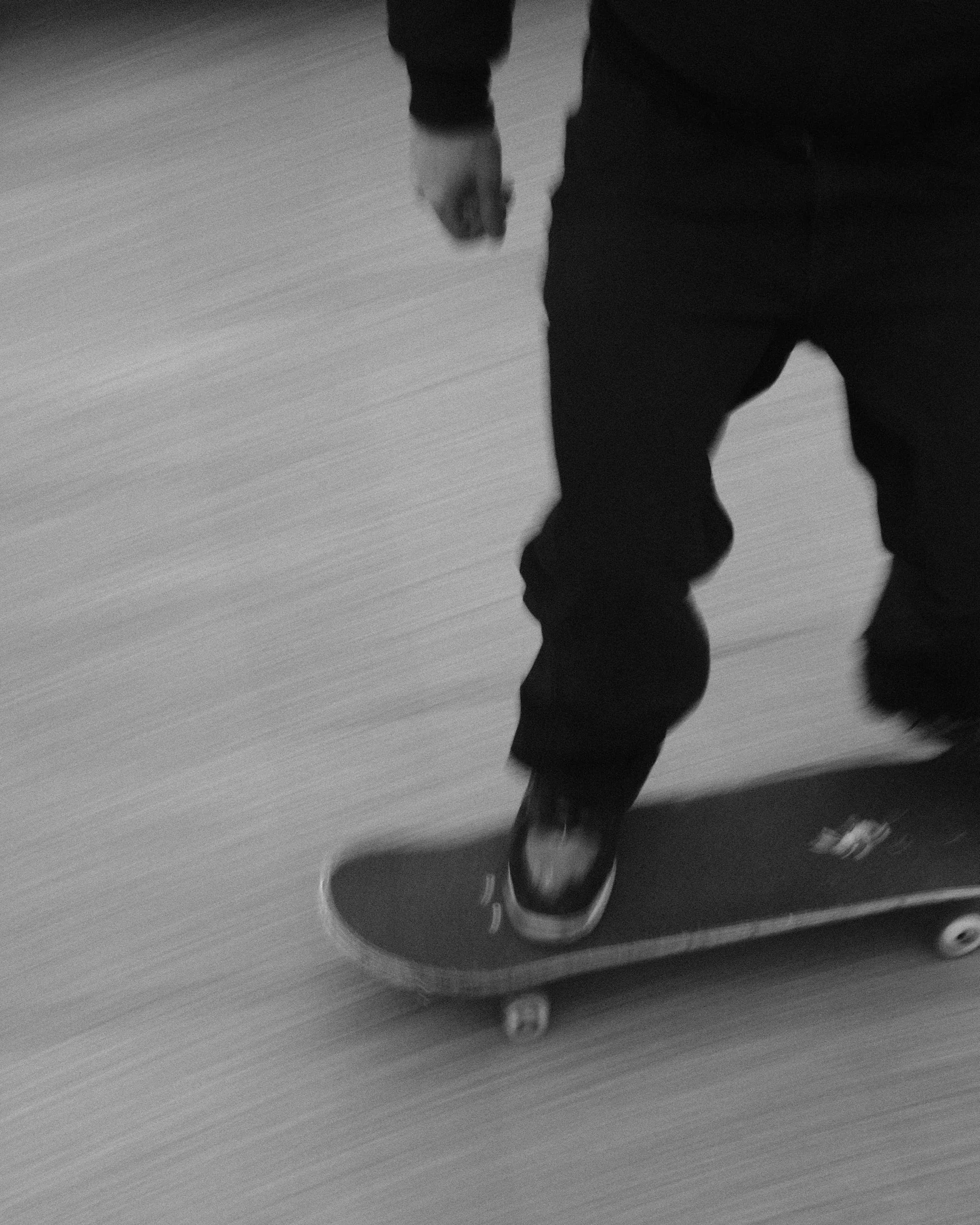 Skate photography in the street - Grain Noir black and white recipe